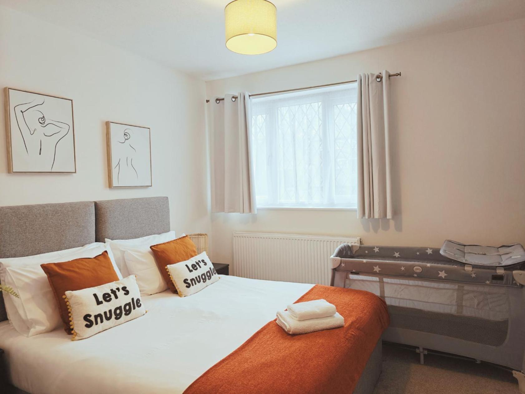 Modern Spark Home With Parking, Garden, Wi-Fi 버밍엄 외부 사진